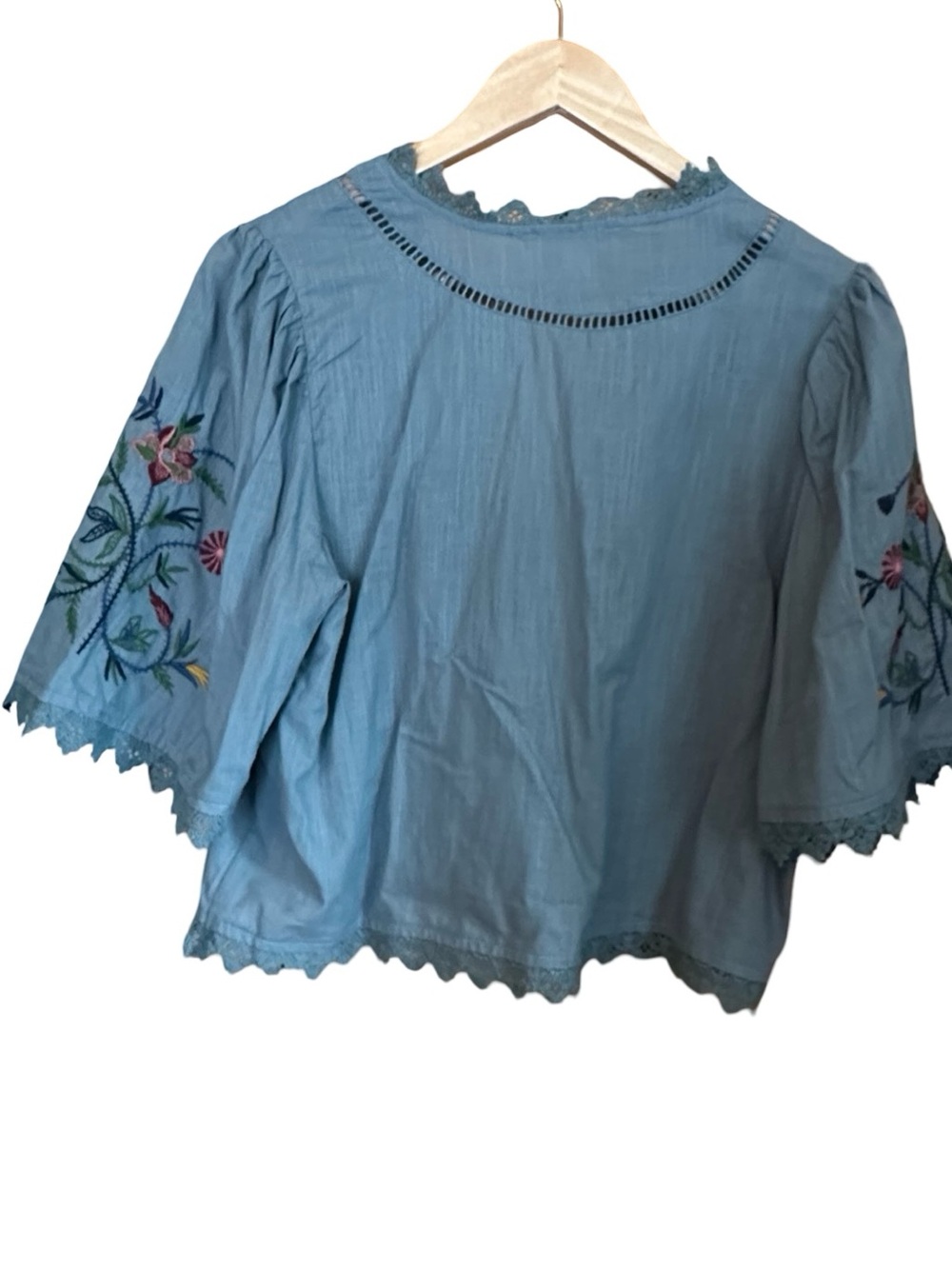 Jennifer & Grace Embroidered Eyelet Tie Front Cotton Blouse Sz M - Picture 2 of 5